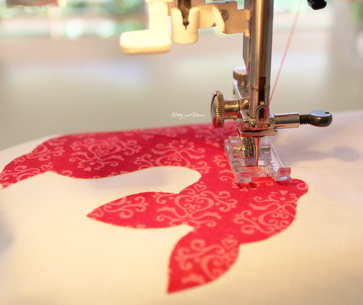 How to Sew Applique on Clothing