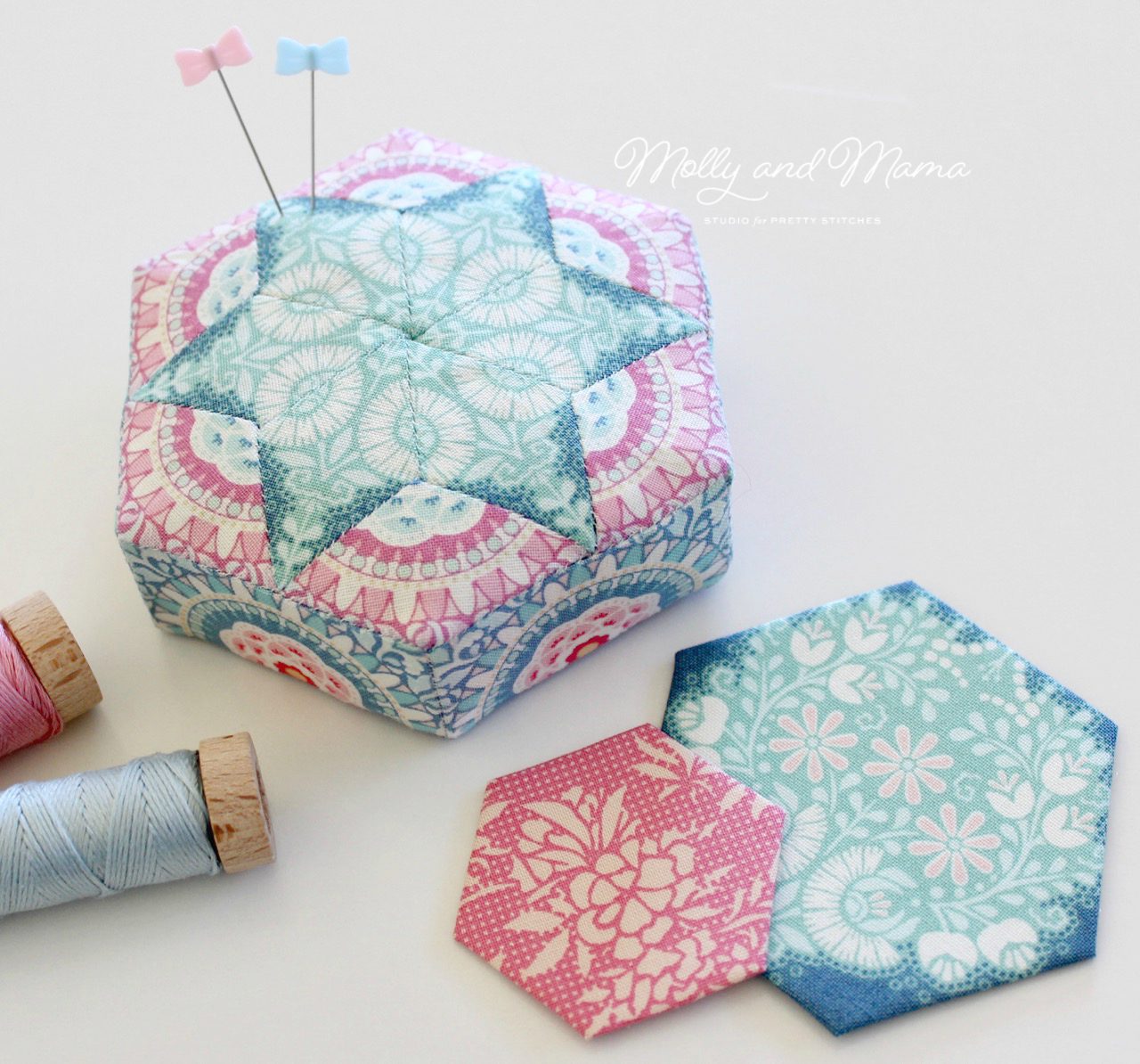 How To Sew Hexies - An English Paper Piecing Tutorial - Molly and Mama