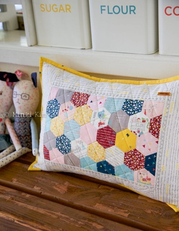 Final Round Up of the Pretty Handmades Book Showcase! - Molly and Mama