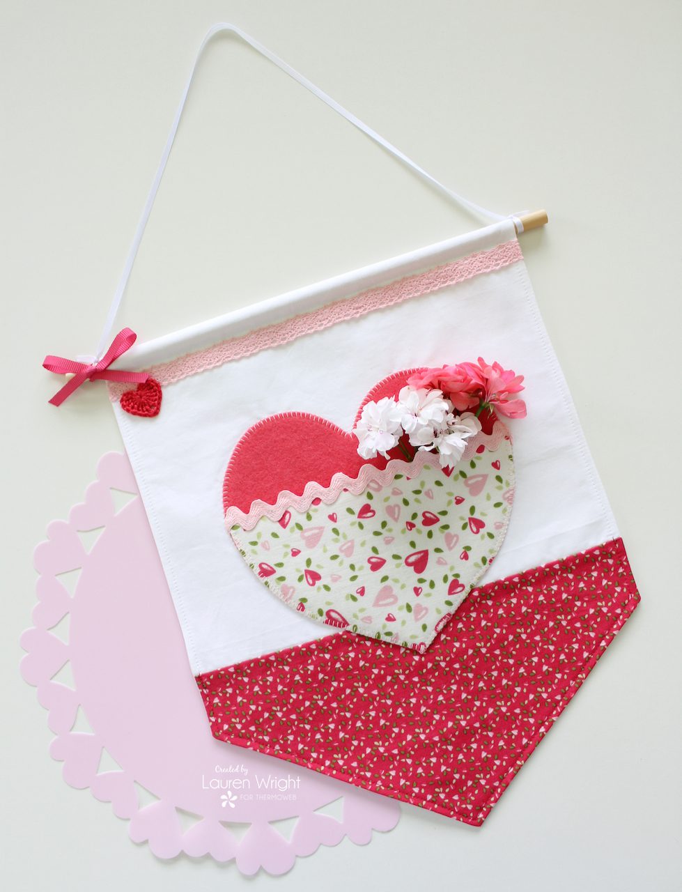 Make a Heart Pocket Banner with Thermoweb