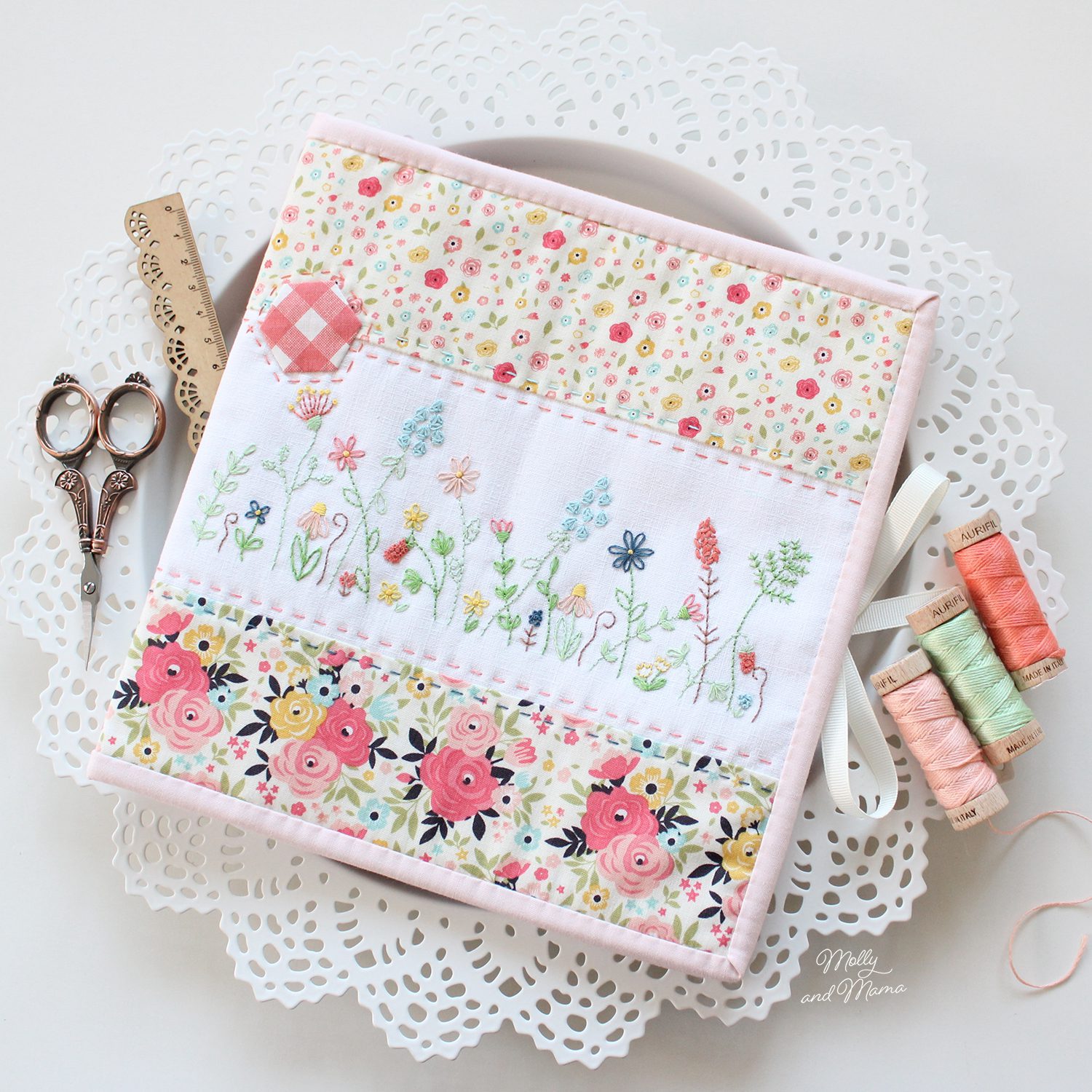 A Simple Sewing Folder in Cute Camper Fabric