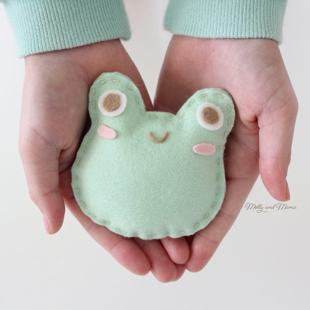 Sew Felt Frogs - Sew A Softie 2021 - Molly and Mama