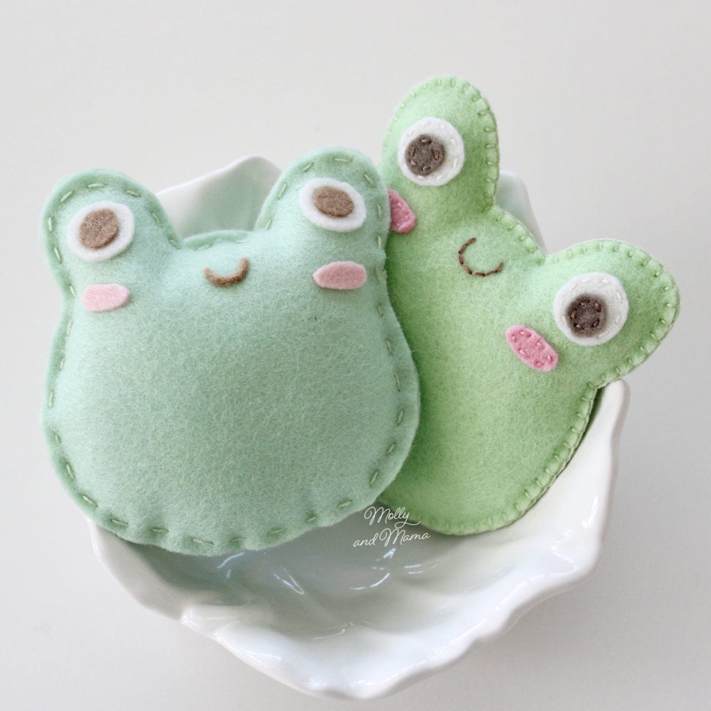 Frog In soft felt To Stuff