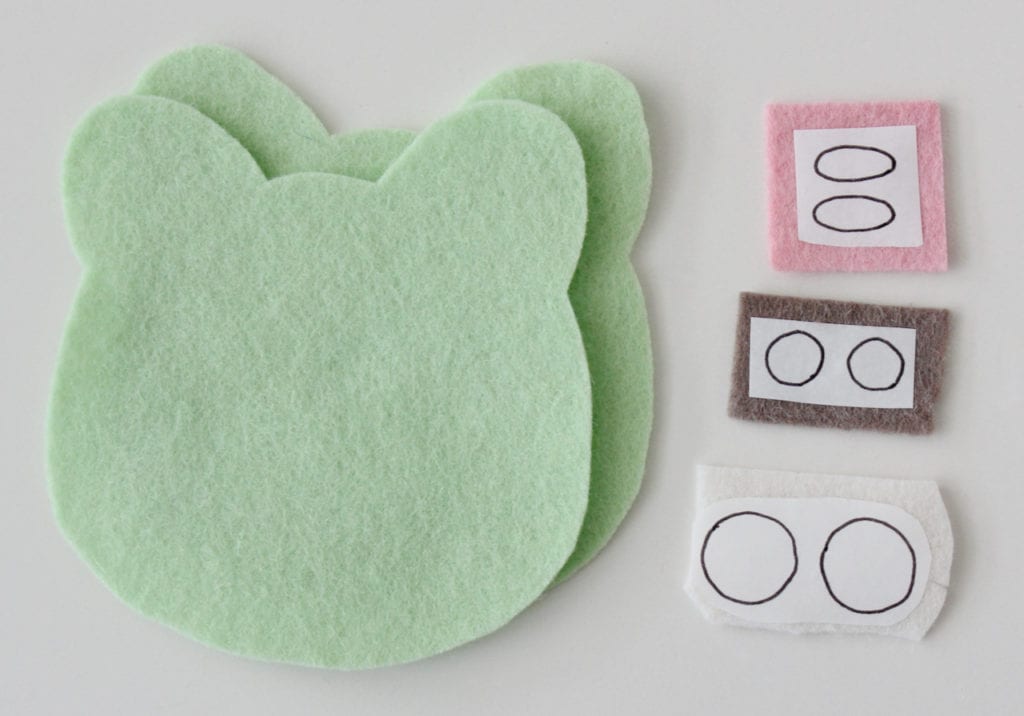 Sew Felt Frogs - Sew A Softie 2021 - Molly and Mama