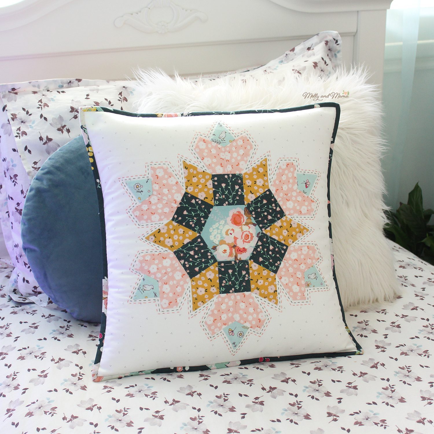 How To Sew Hexies - An English Paper Piecing Tutorial - Molly and Mama