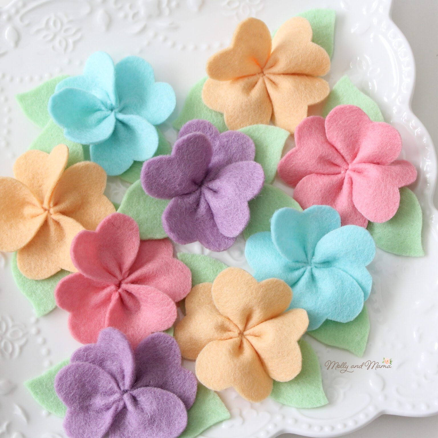How To Make Felt Flowers Molly and Mama